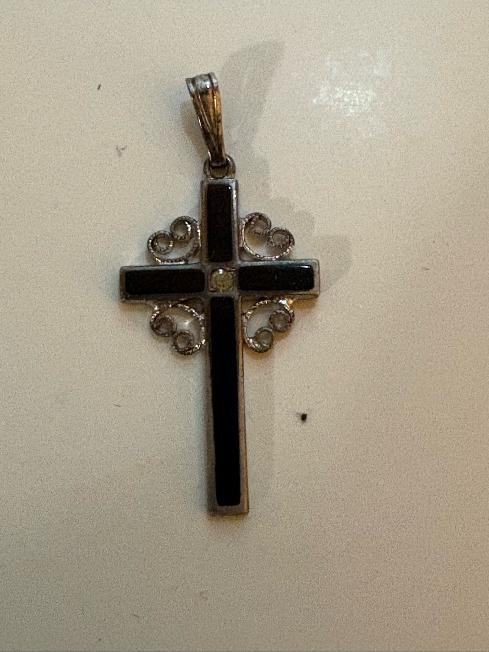Black Cross Pendant Necklace - Elegant Women's Jewelry